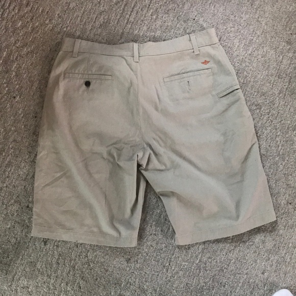 Dockers Khaki Shorts - Picture 2 of 2